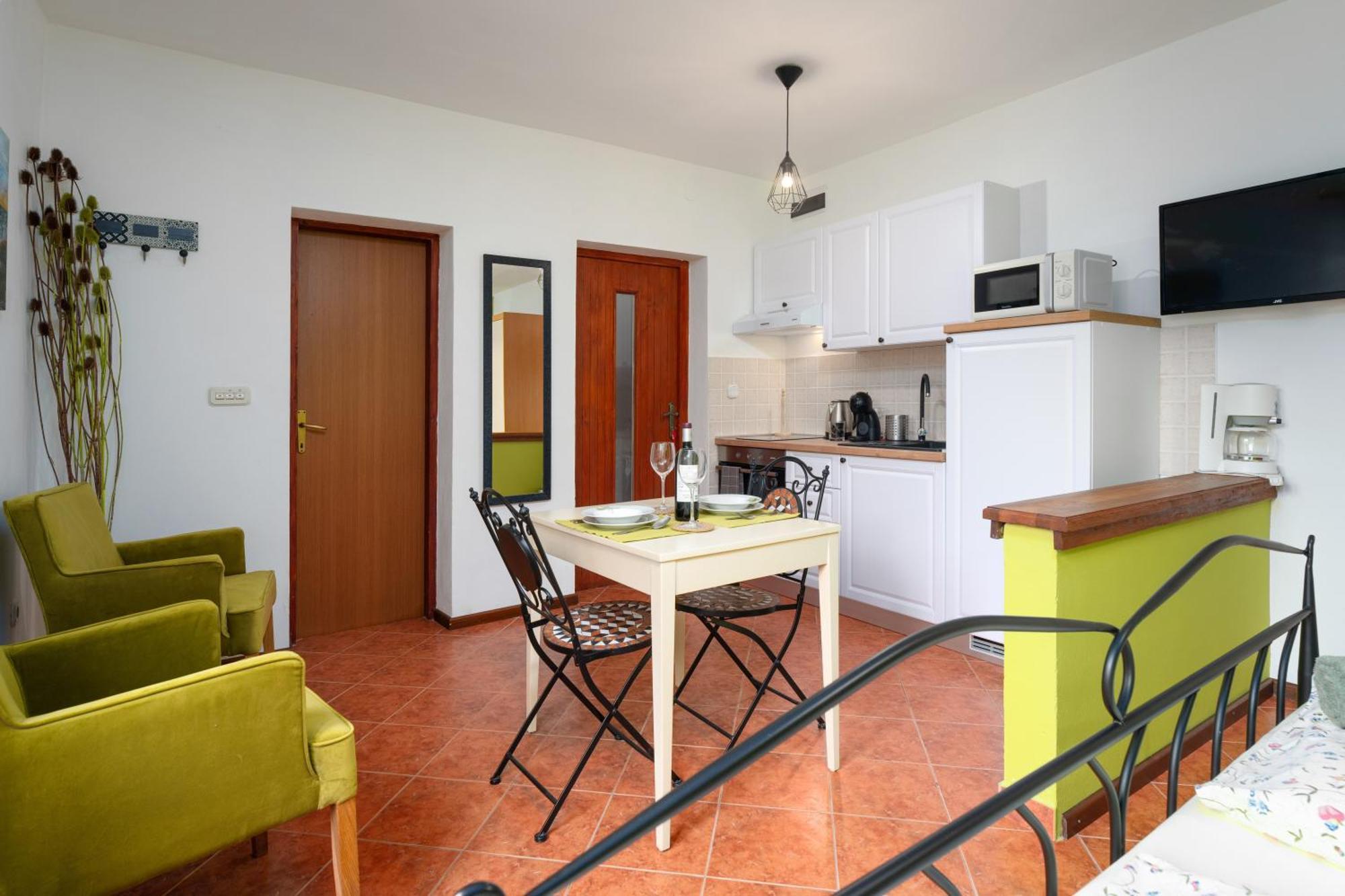 Studio Apartment Vrsar Exterior photo