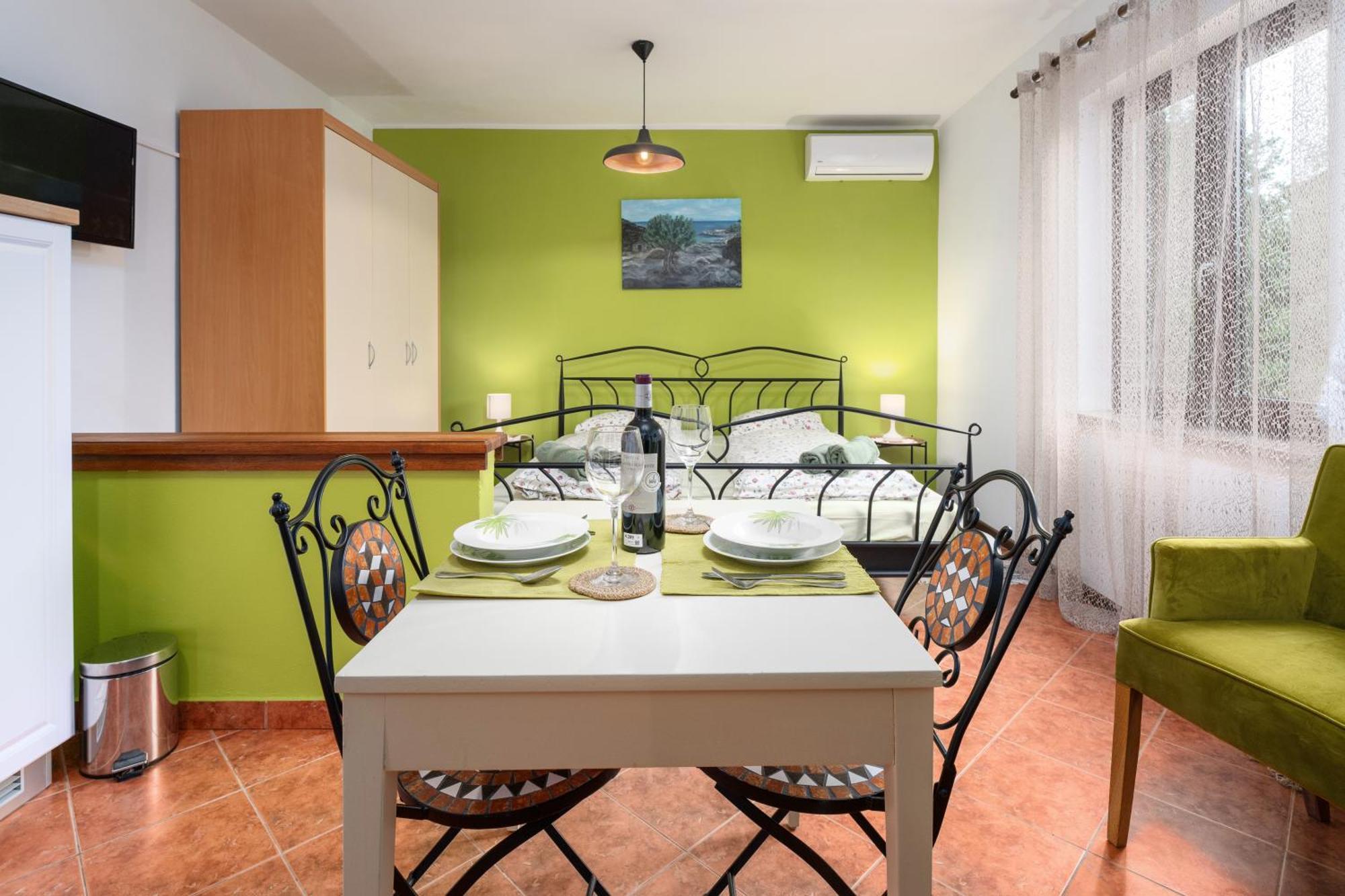 Studio Apartment Vrsar Exterior photo